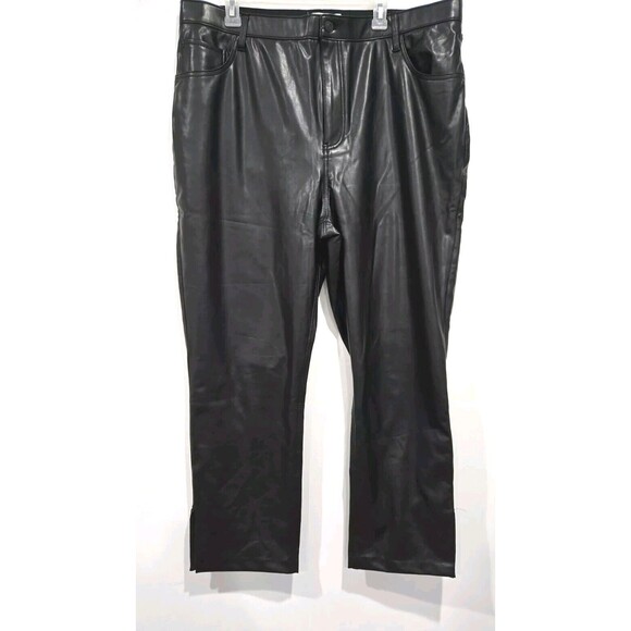 NWT Abercrombie Fitch Curve Love Straight Ultra High Rise Vegan Leather Pants 20 - Picture 1 of 7